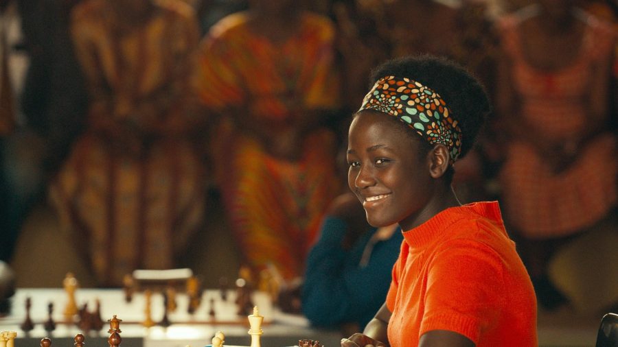 Simmons visited by the “Queen of Katwe”