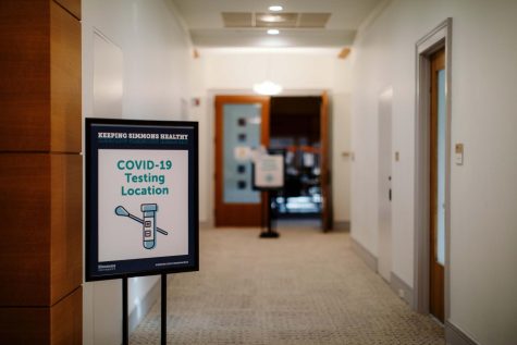 BREAKING: Simmons changes COVID testing requirements due to vaccine compliance and dropping cases