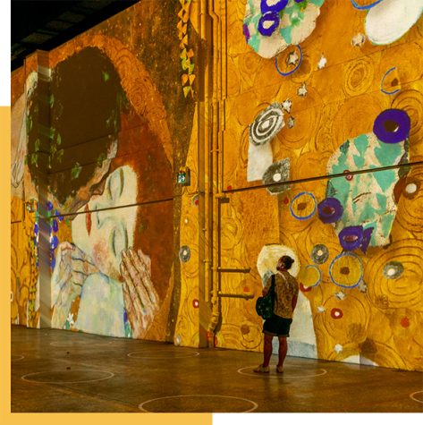 Immersive Klimt dazzles, but remains inaccessible to its “target audience”